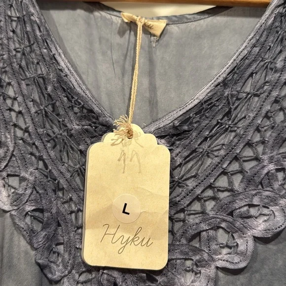 BLUE TIERED SHIFT DRESS size large - Picture 4 of 6